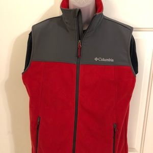 Columbia fleece vest